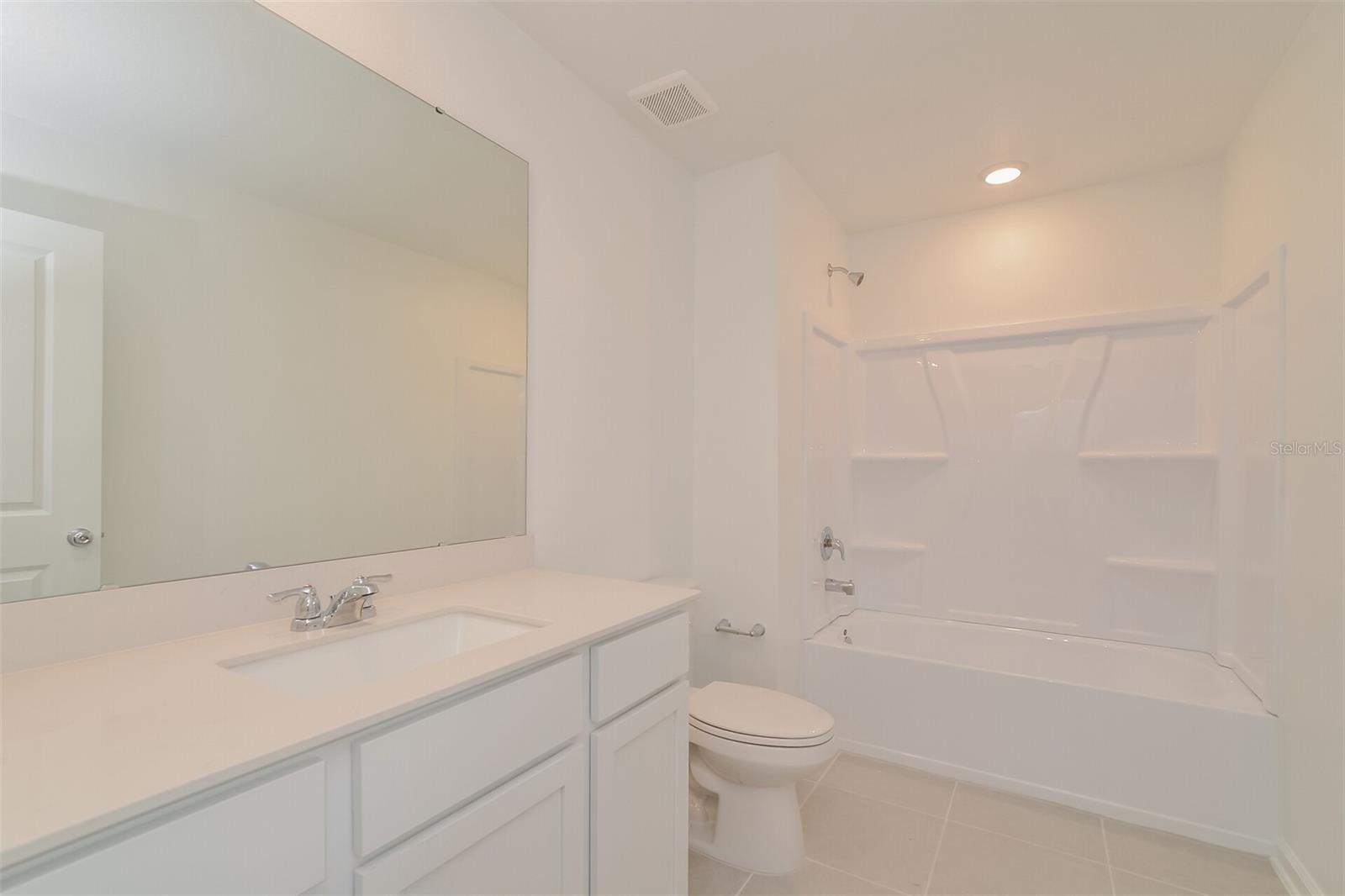 PEACE CRK RESERVE - Residential Lease