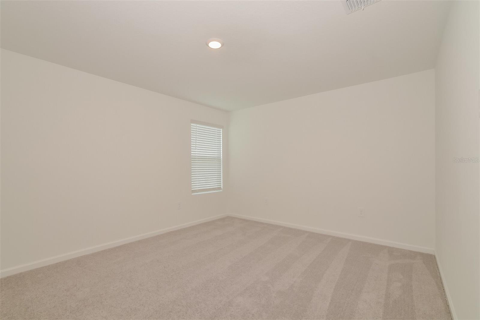 PEACE CRK RESERVE - Residential Lease