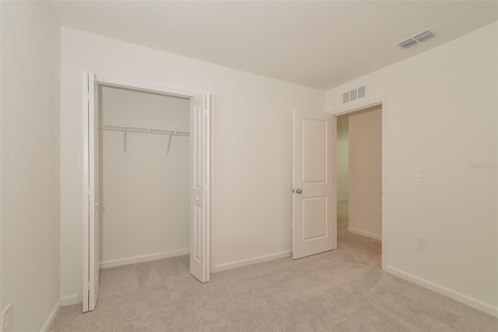 PEACE CRK RESERVE - Residential Lease