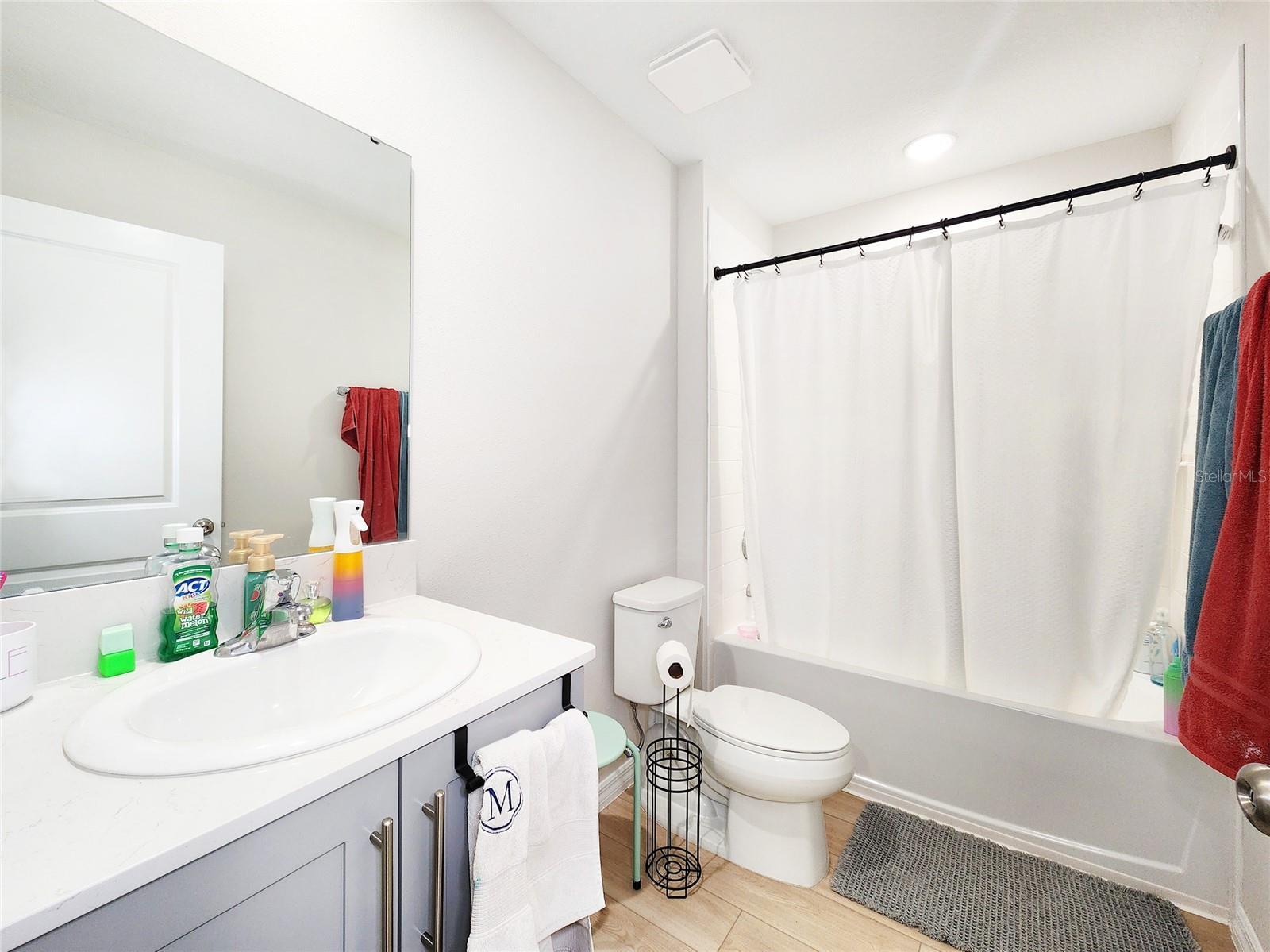 TWO RIVERS - Residential