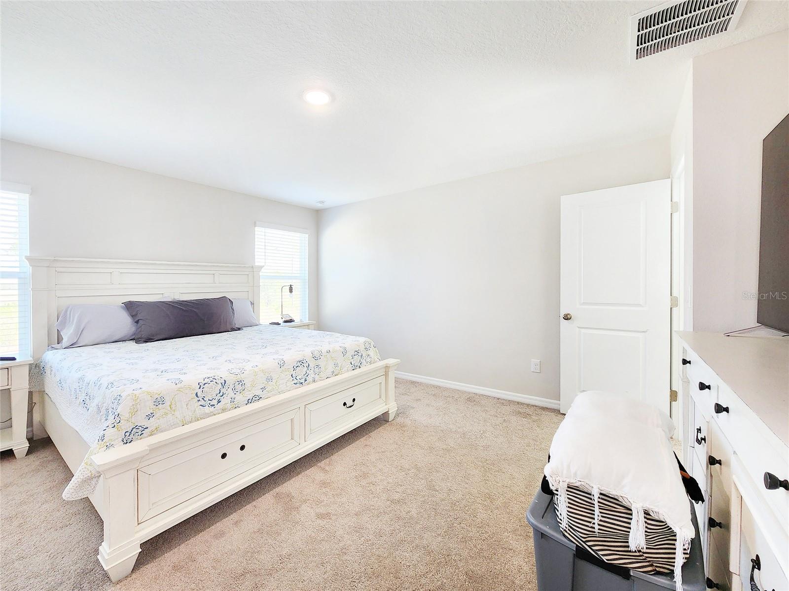 TWO RIVERS - Residential