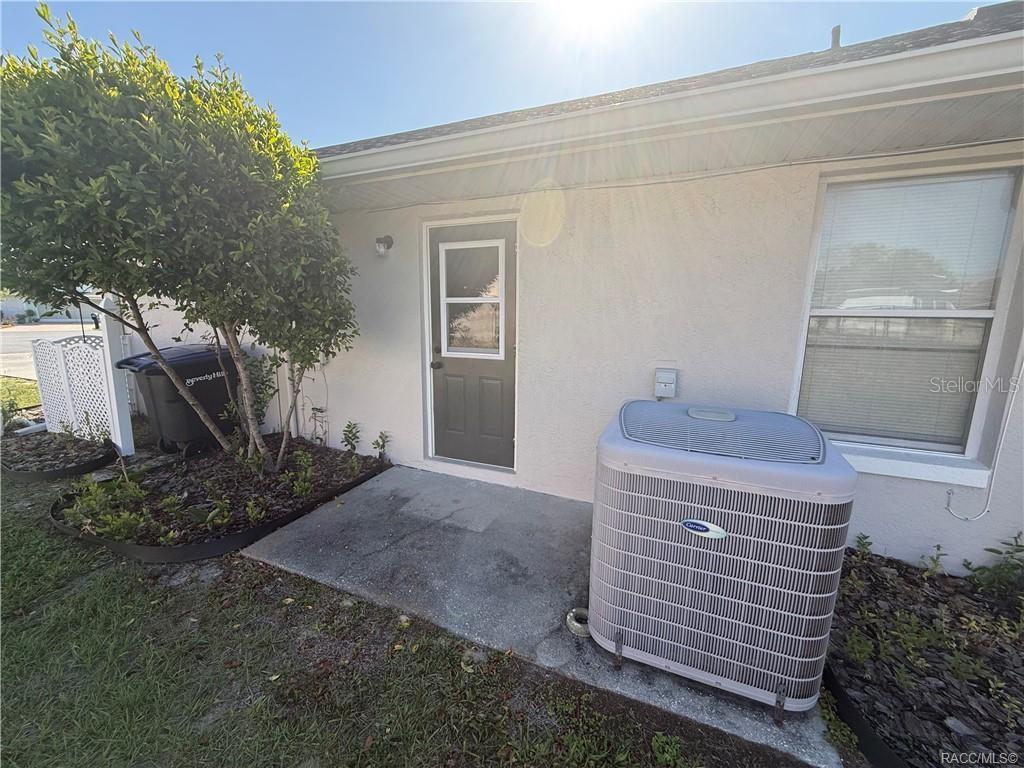 OAKWOOD VILLAGE BEVERLY HILLS PH 01 - Residential