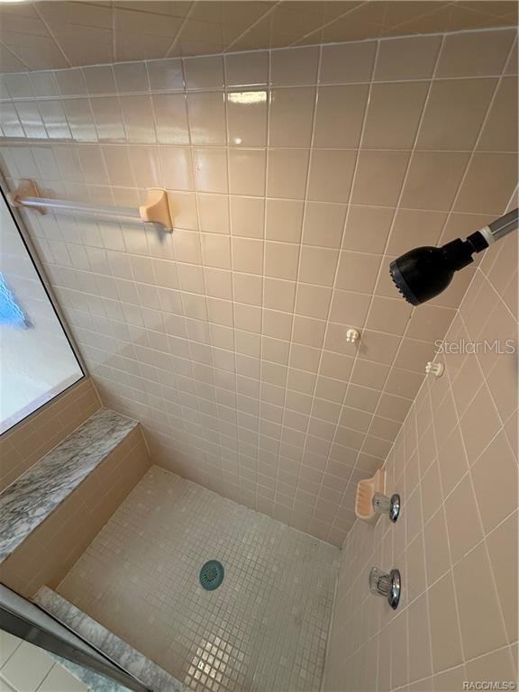 OAKWOOD VILLAGE BEVERLY HILLS PH 01 - Residential