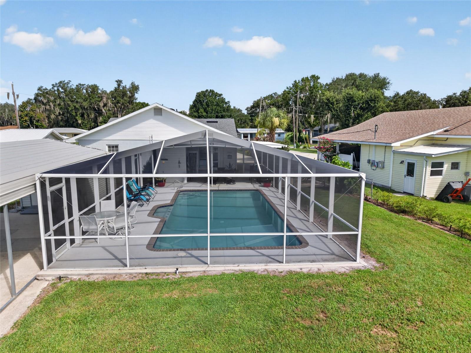 148 N LAKE REEDY BOULEVARD