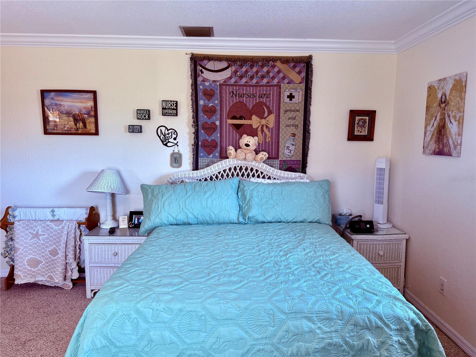 LAKE SIDE TERRACE - Residential