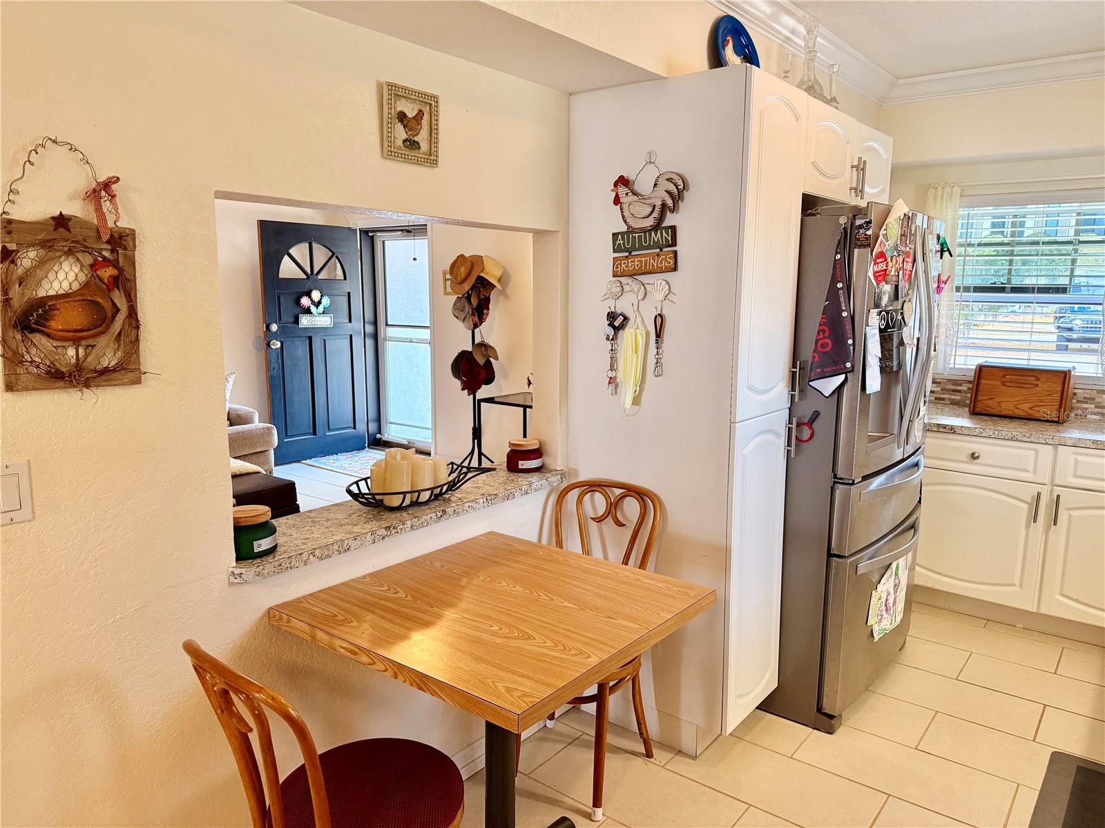 LAKE SIDE TERRACE - Residential