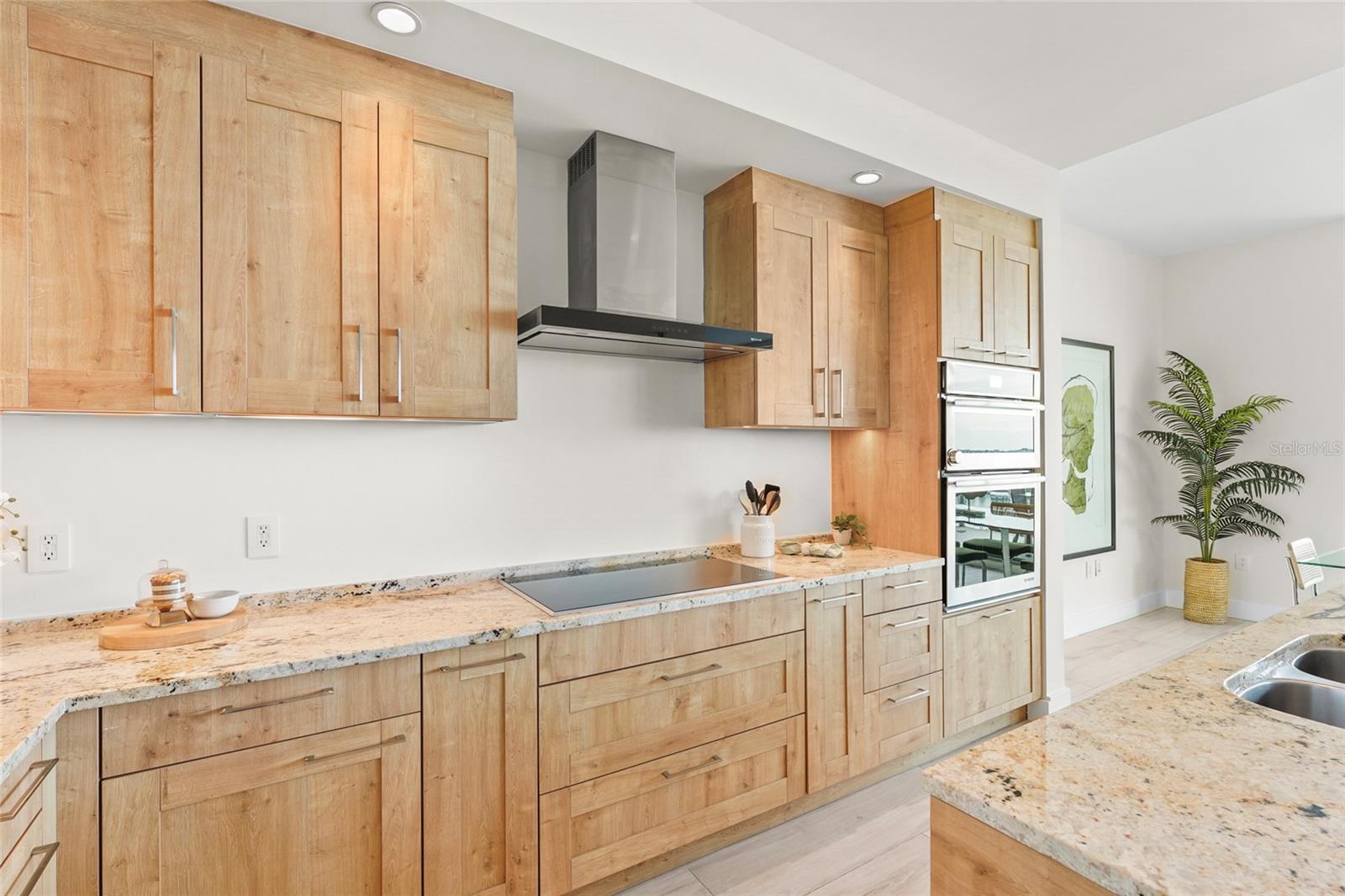 VUE SARASOTA BAY - Residential