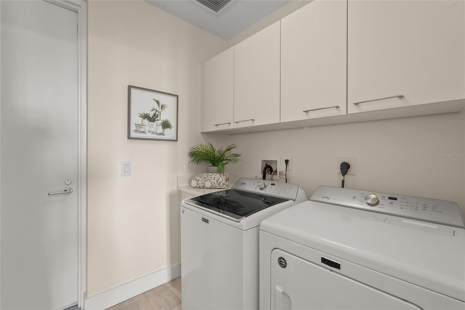 VUE SARASOTA BAY - Residential