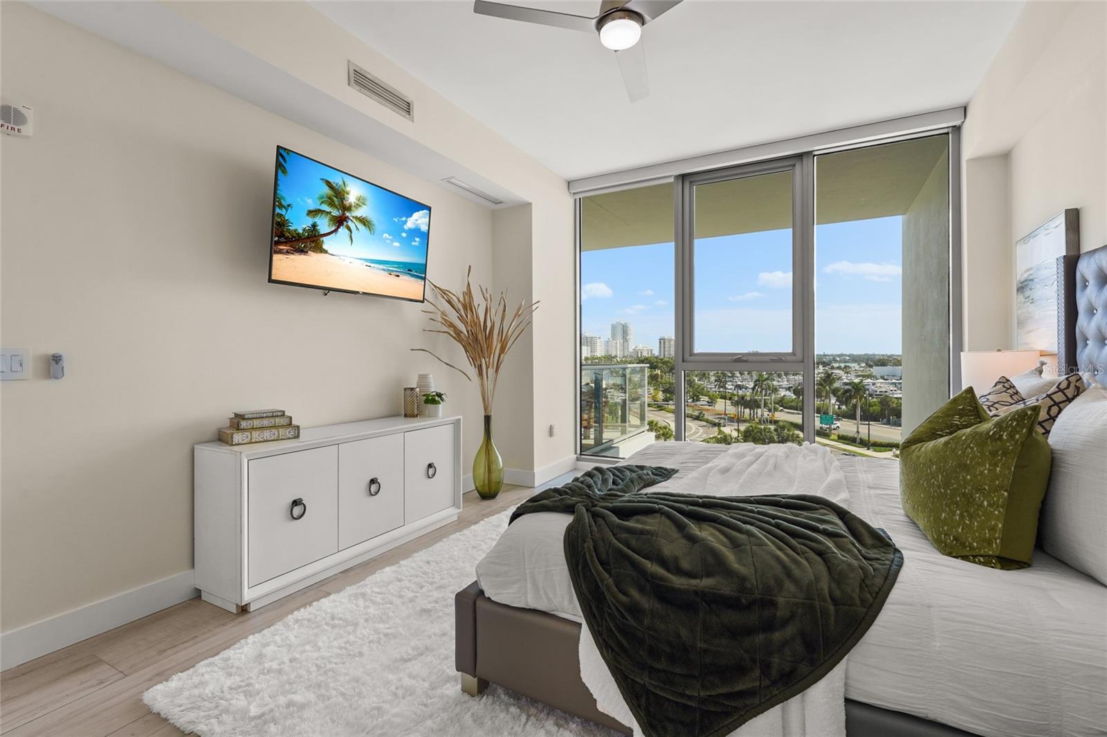 VUE SARASOTA BAY - Residential