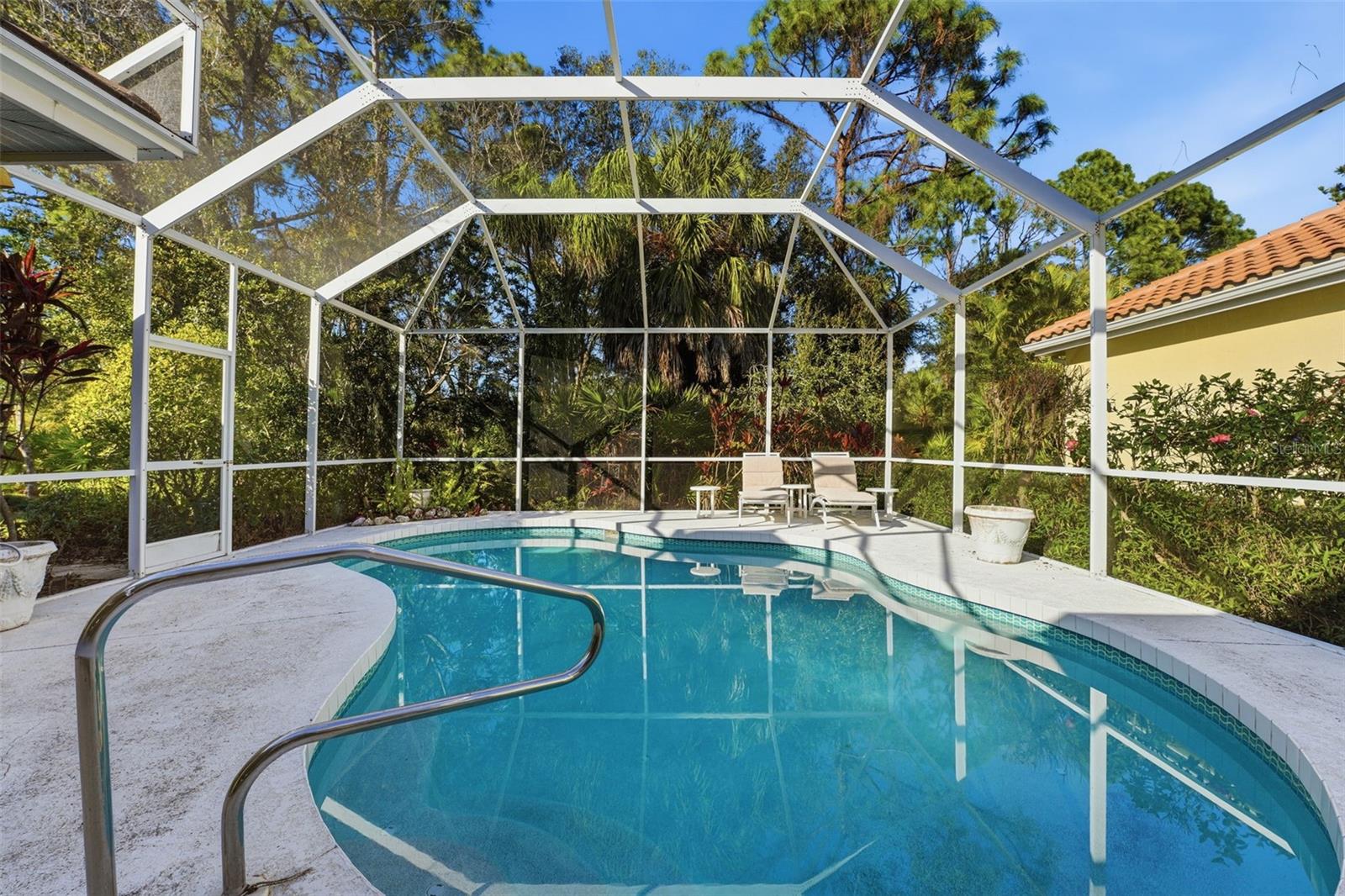 VENICE GOLF & COUNTRY CLUB - Residential