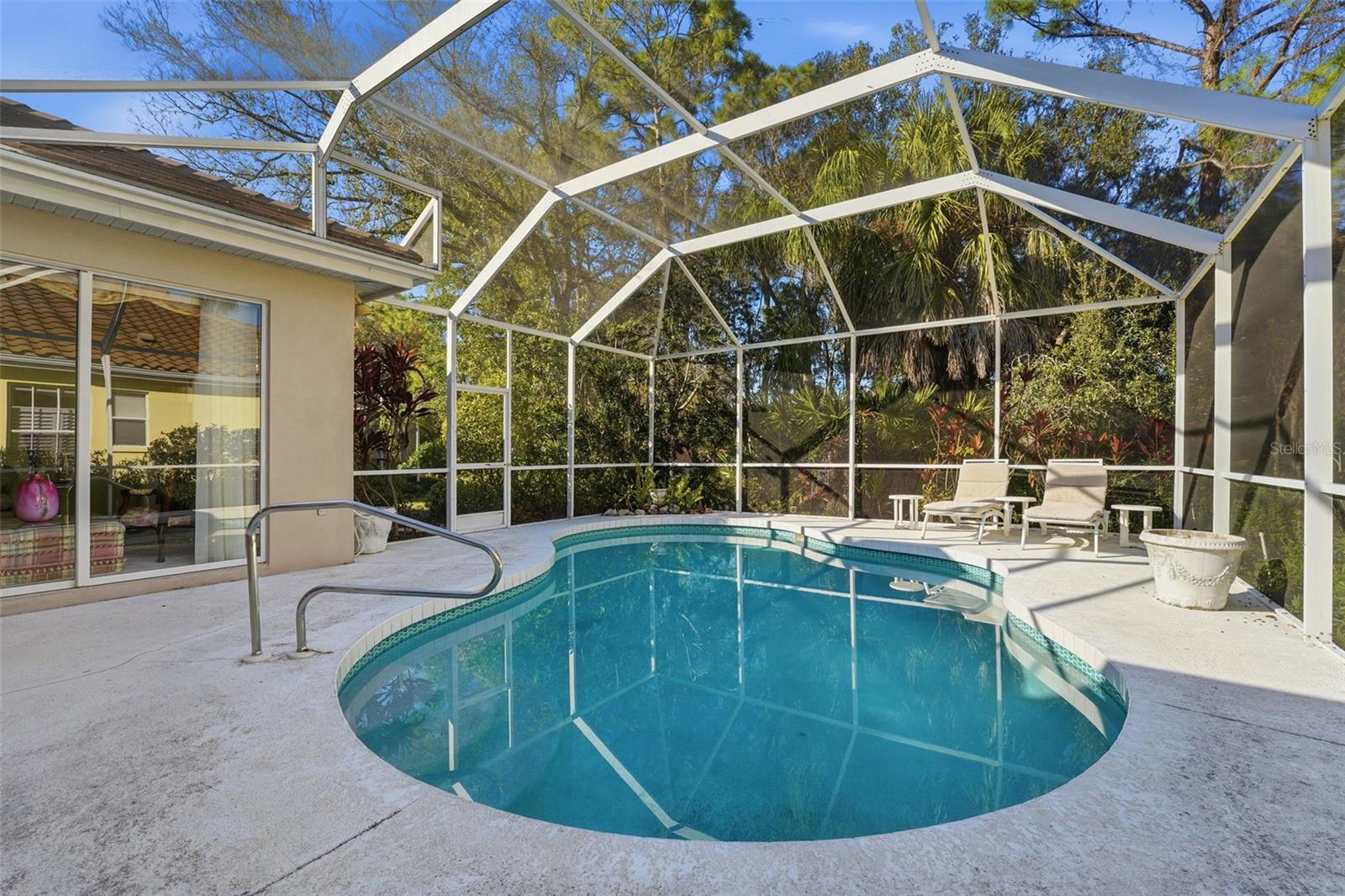 VENICE GOLF & COUNTRY CLUB - Residential