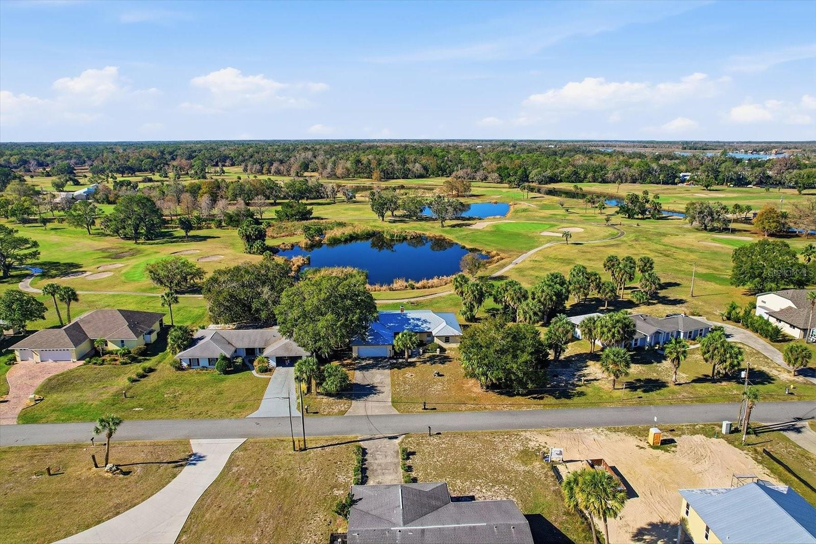 PARADISE COUNTRY CLUB - Residential