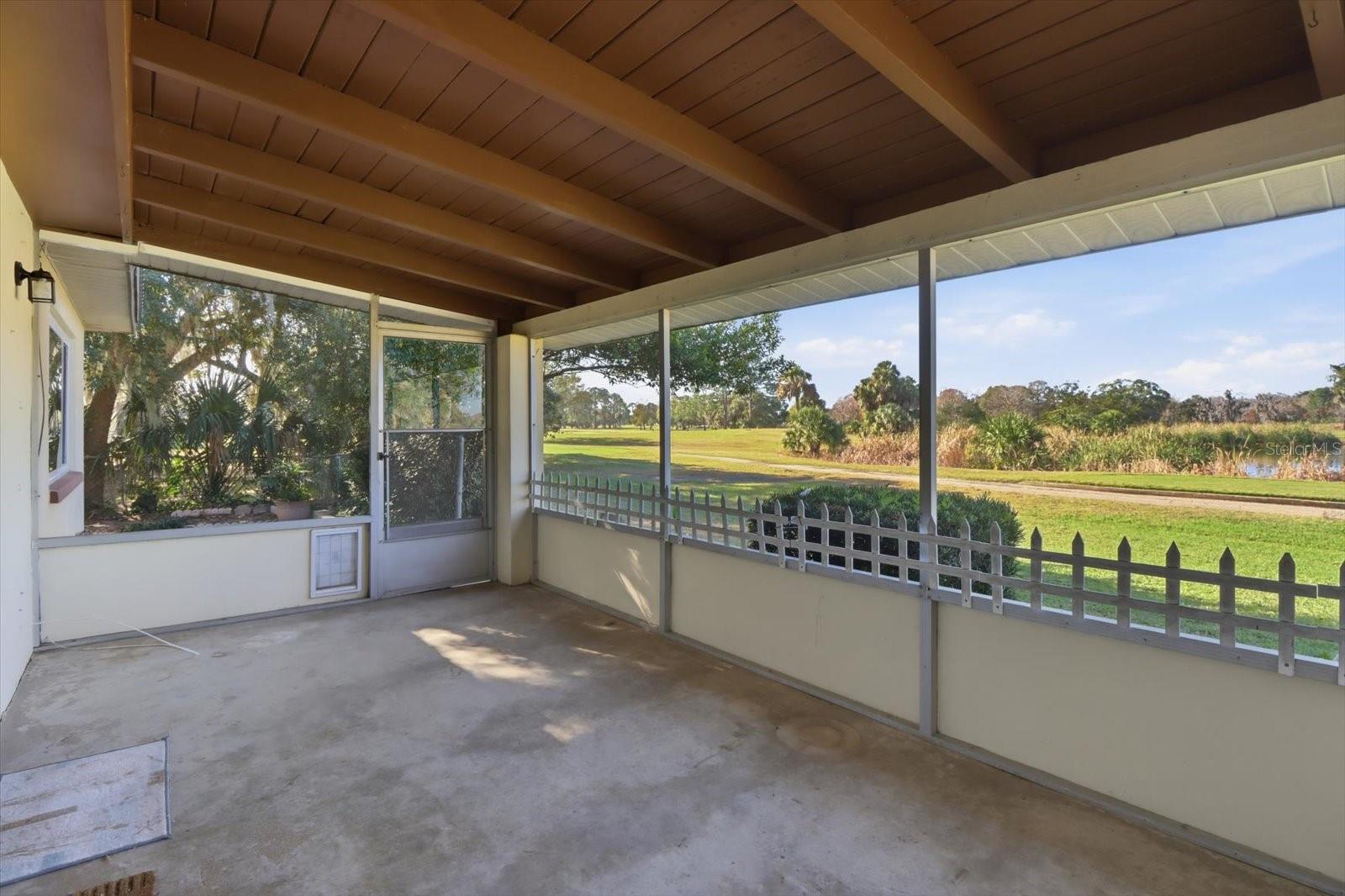 PARADISE COUNTRY CLUB - Residential