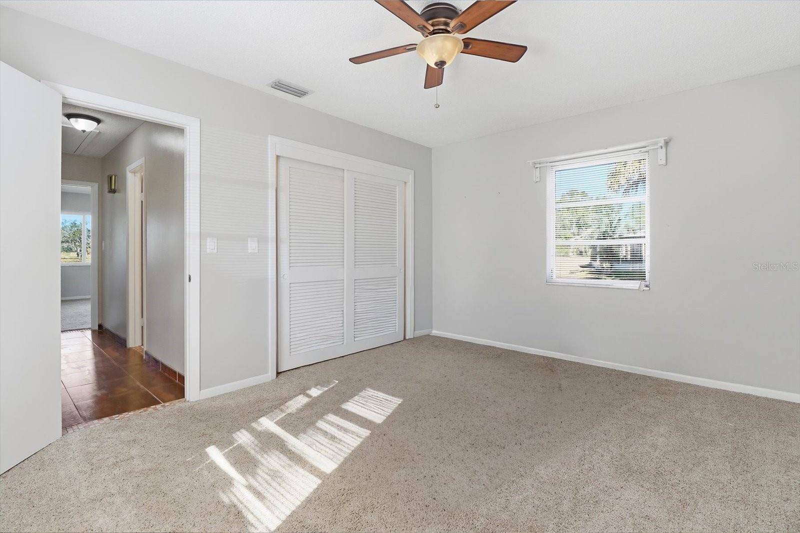 PARADISE COUNTRY CLUB - Residential