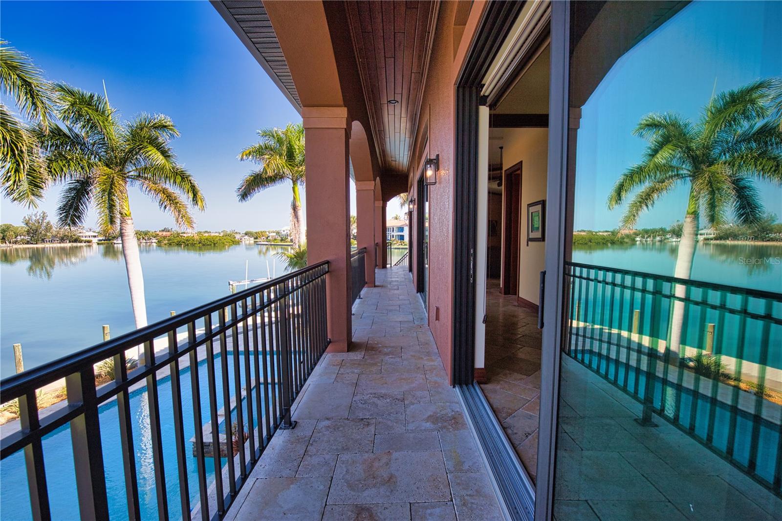 LYONS BAY - Residential