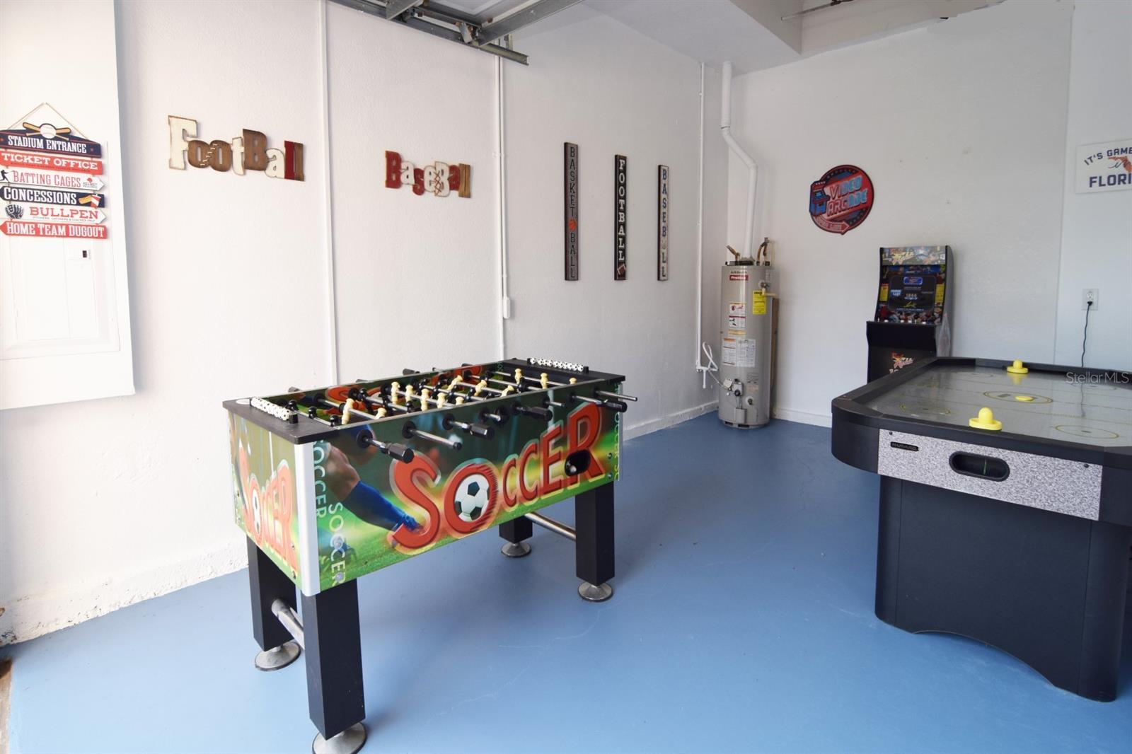 TUSCAN HILLS - Residential