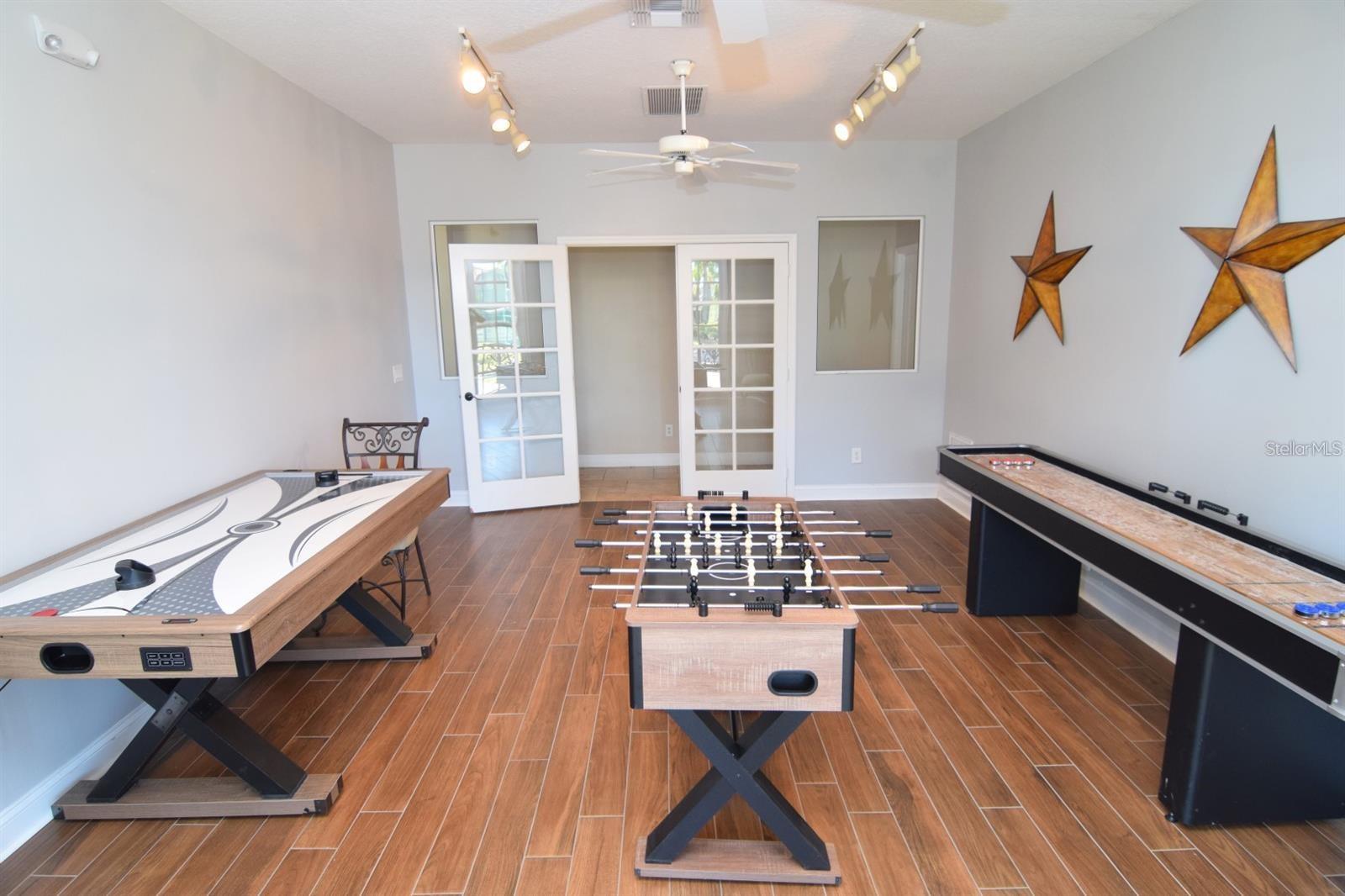 TUSCAN HILLS - Residential