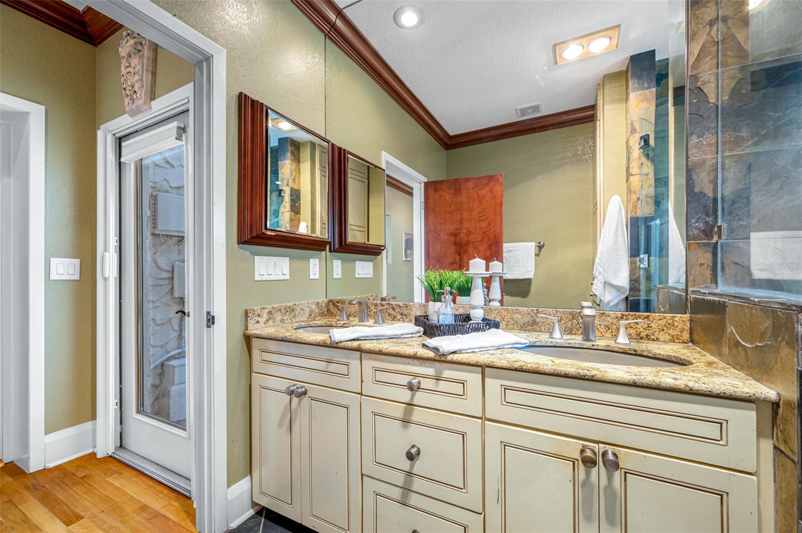 PARKLAND ESTATES REV - Residential