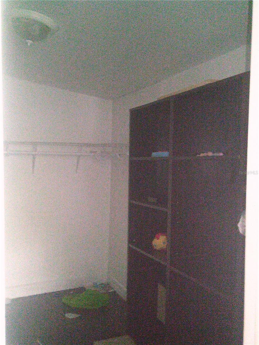 THOMPSON SUB - Residential