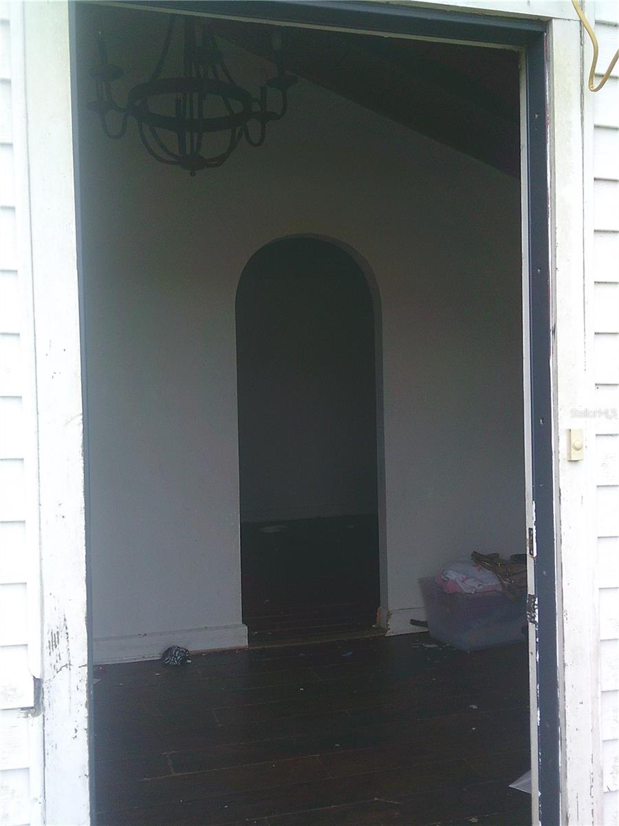 THOMPSON SUB - Residential