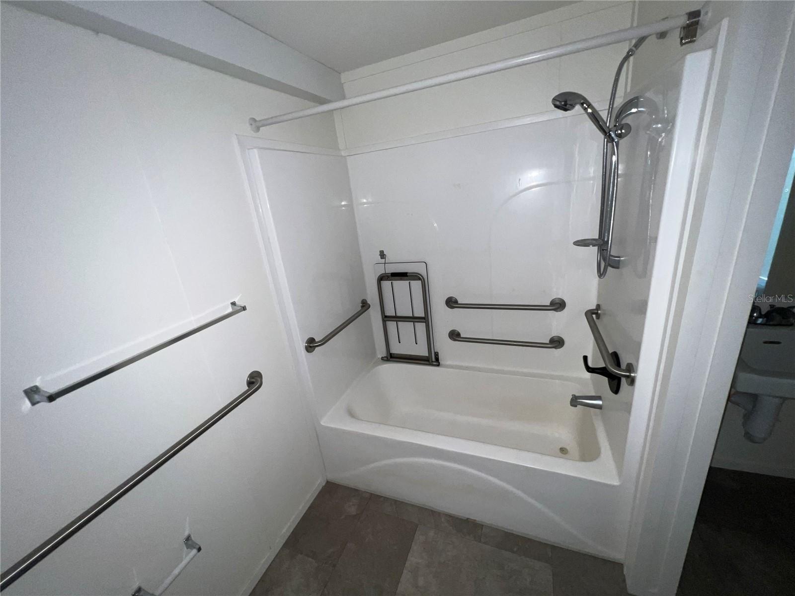 PAGE - Residential Lease