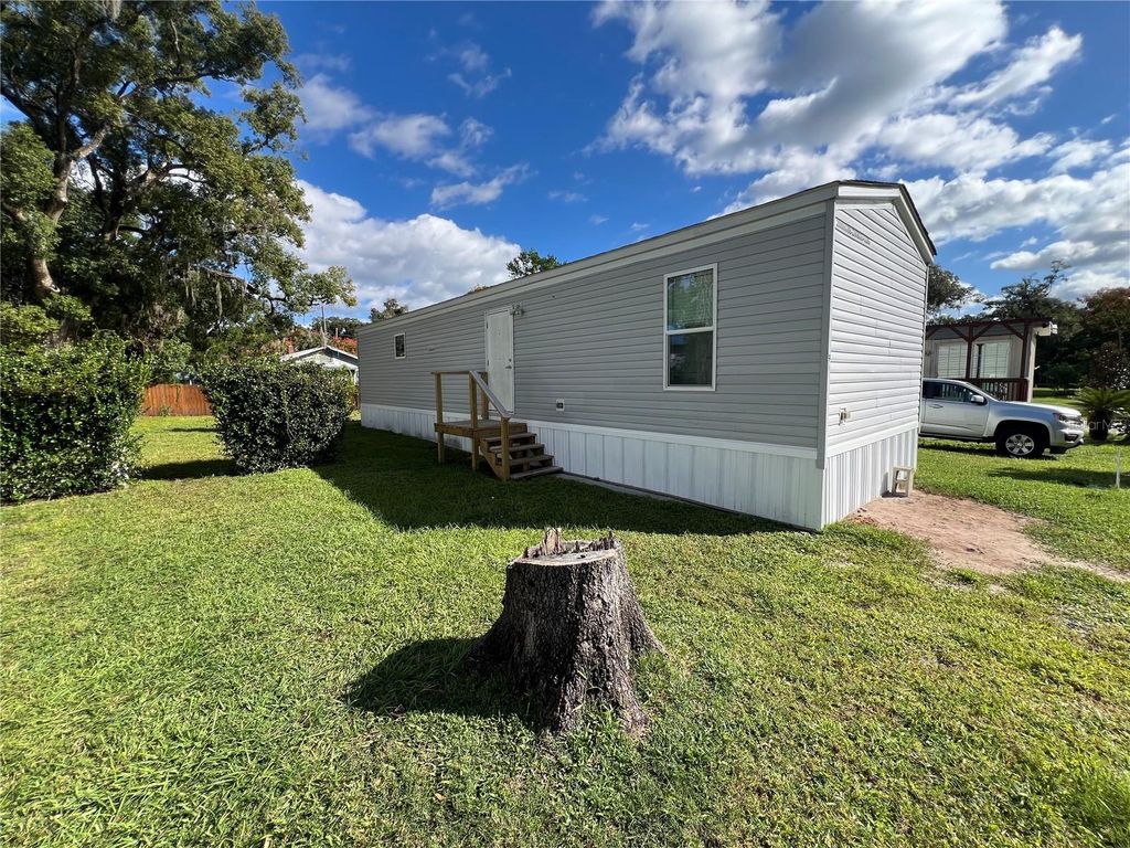 Photo of 231 W Carter Street #9, Deland, FL 32720 (MLS # O6353782)