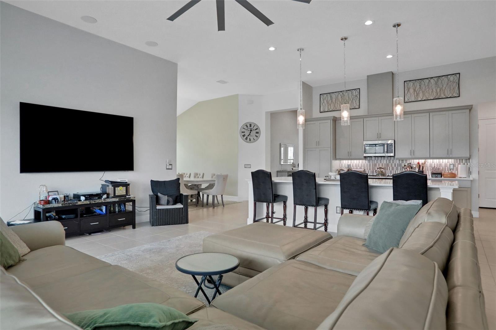 MOSAIC PH 1B-2 - Residential