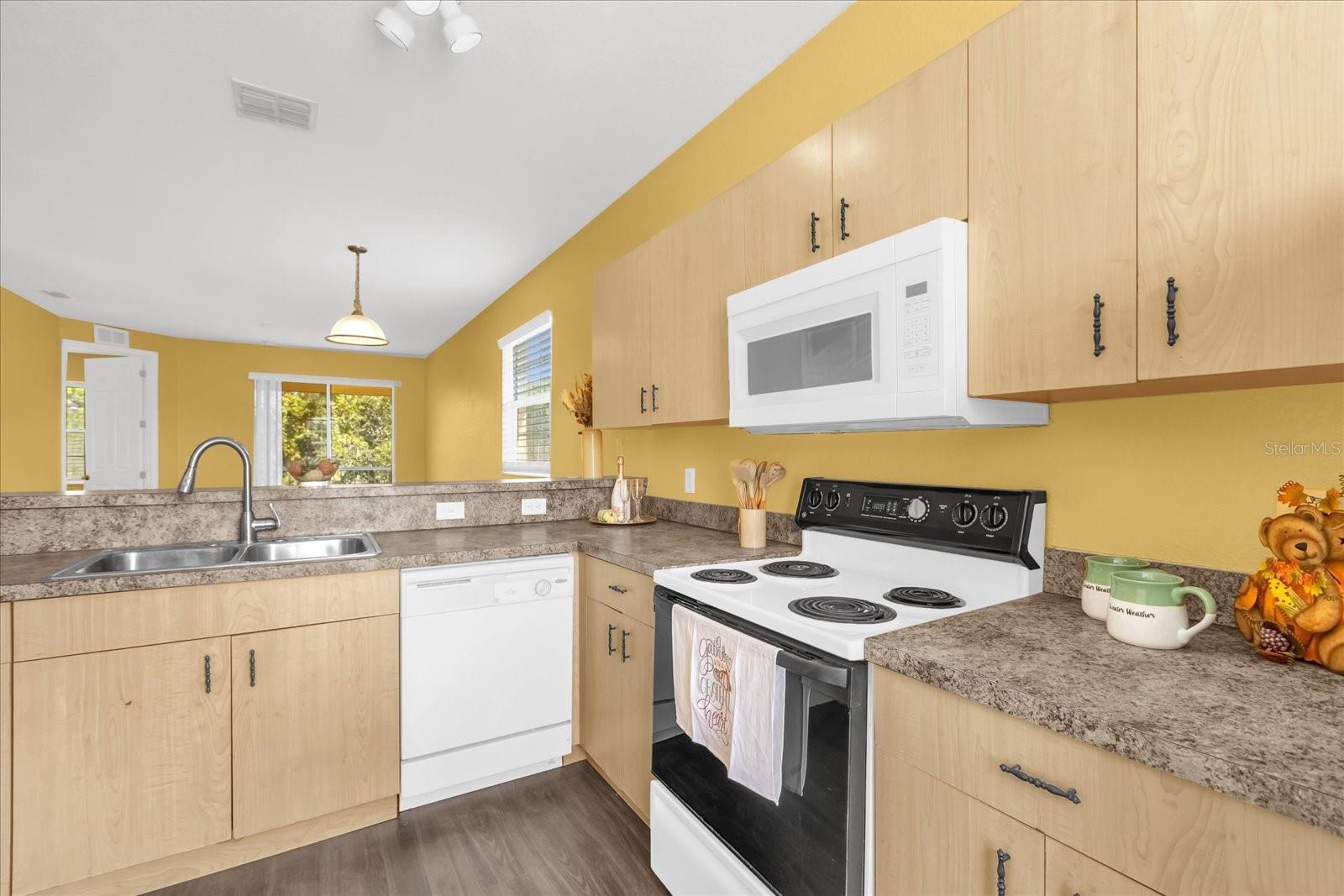 LAKE MARION GOLF RESORT CONDO - Residential