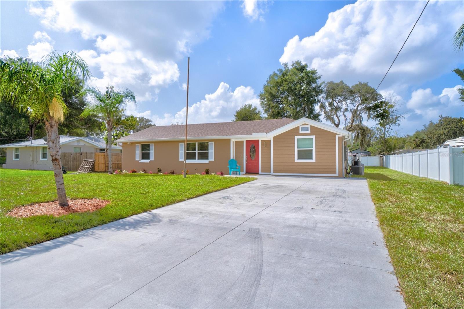 PLANTATION ESTATES UNIT 24 - Residential