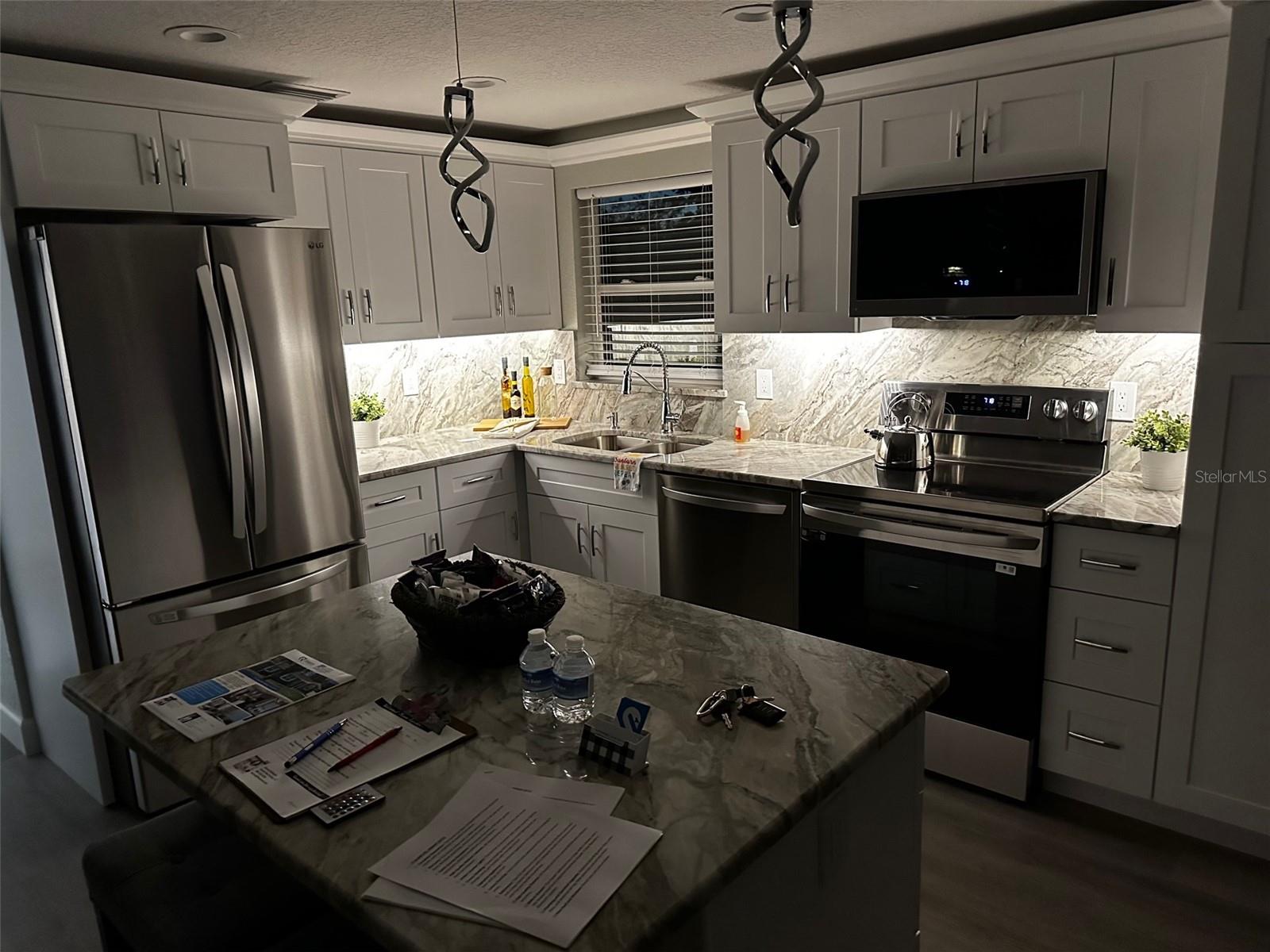 PLANTATION ESTATES UNIT 24 - Residential