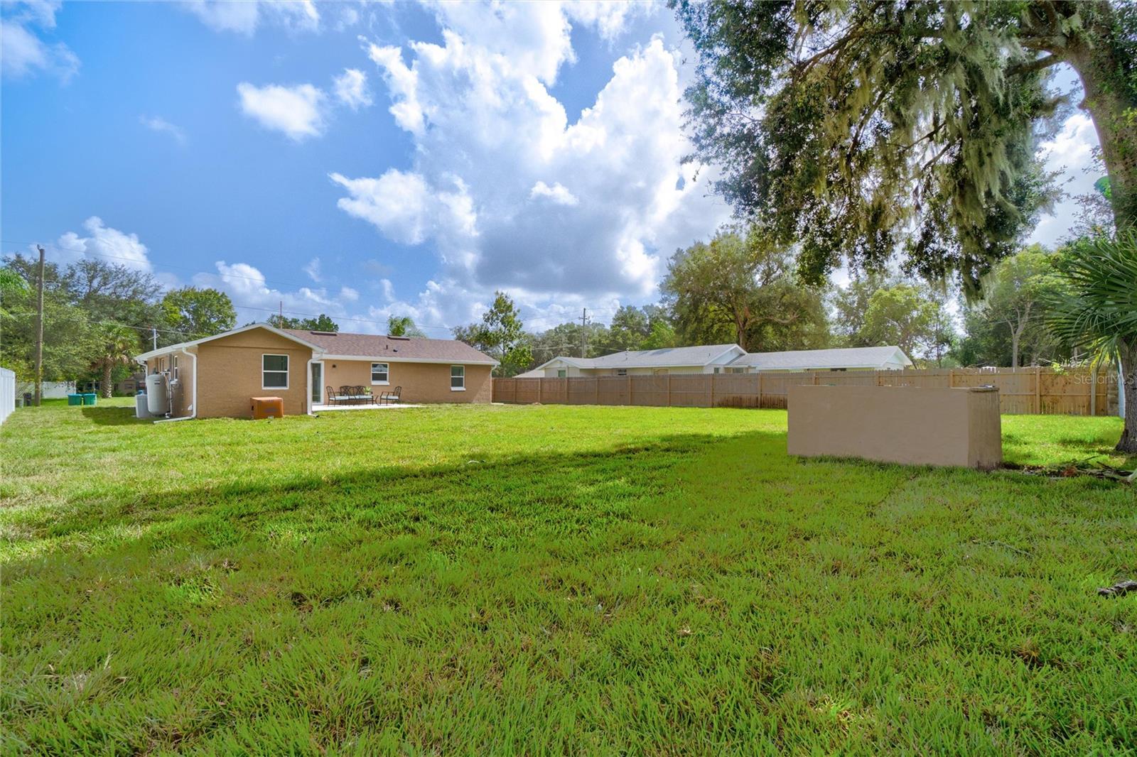 PLANTATION ESTATES UNIT 24 - Residential