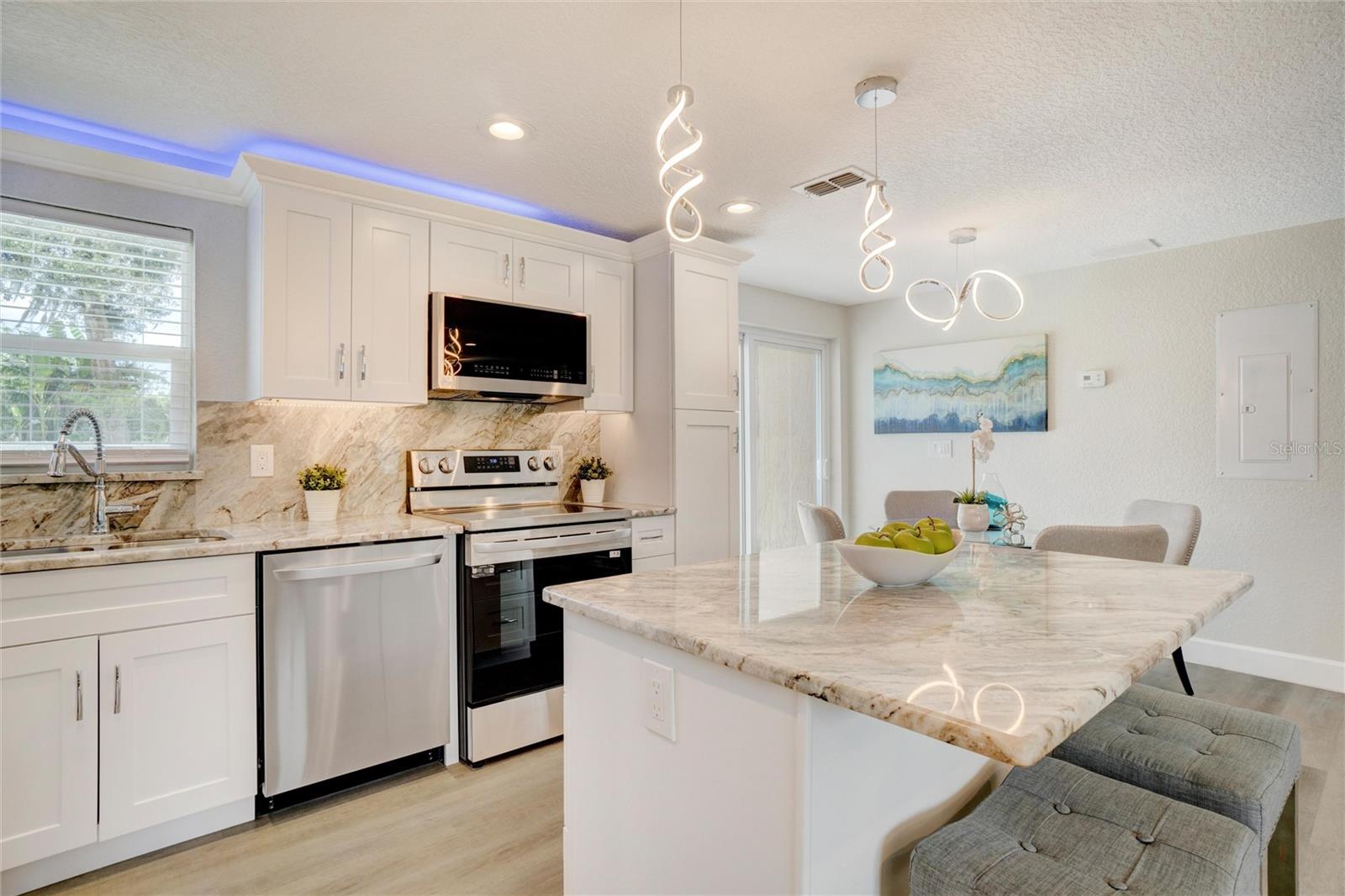 PLANTATION ESTATES UNIT 24 - Residential