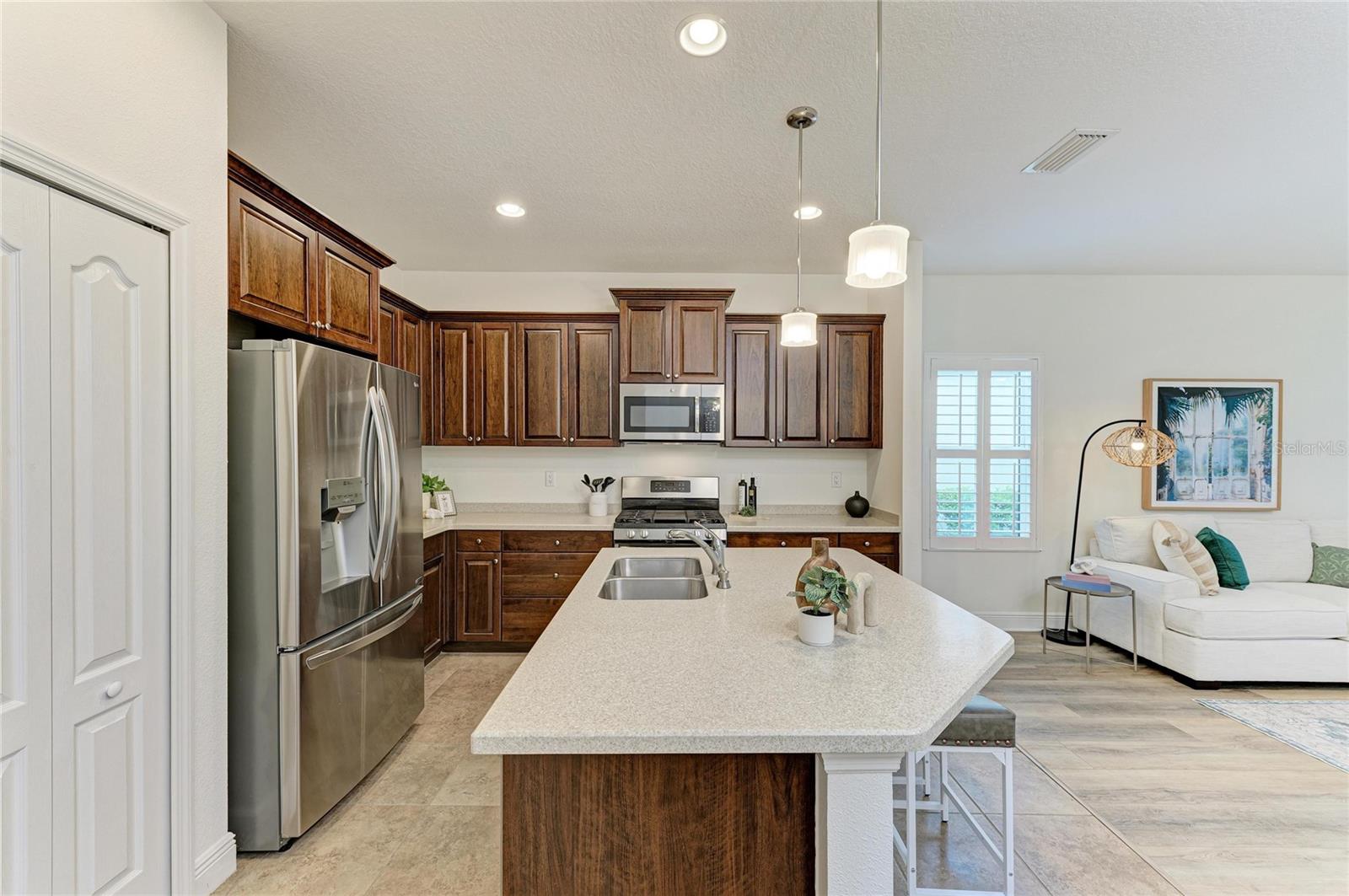SILVERLEAF - Residential