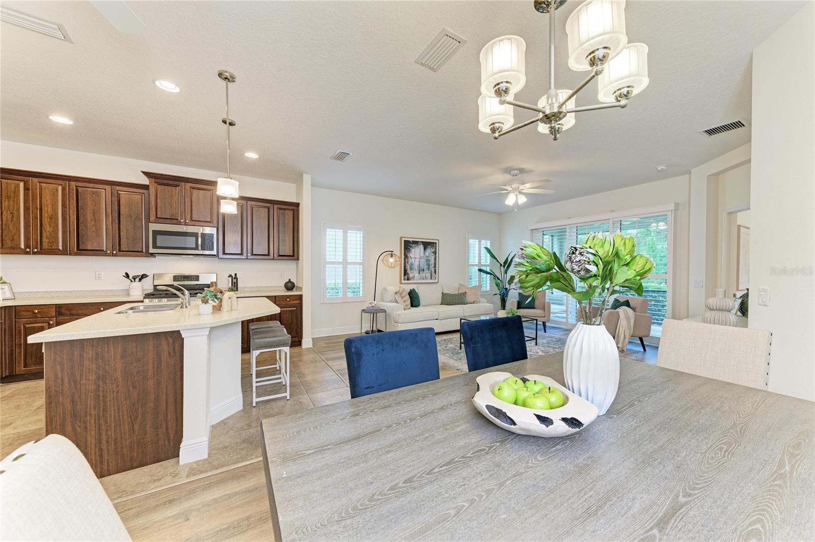SILVERLEAF - Residential