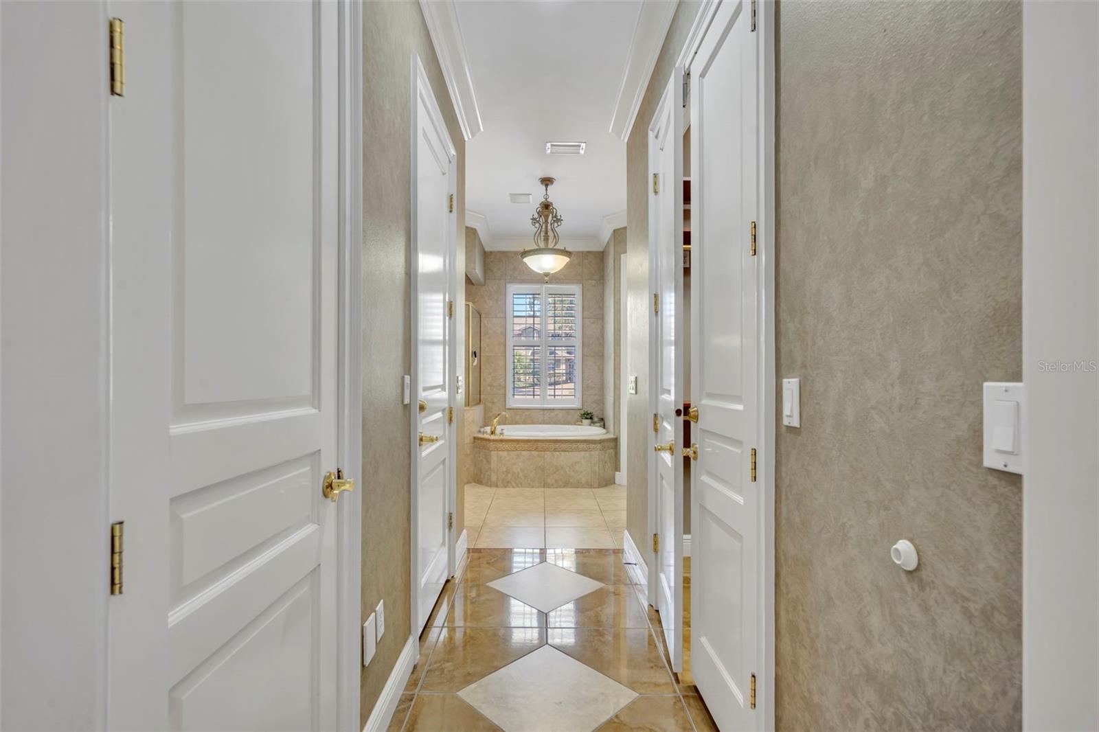 DIXIE TERRACE - Residential Lease