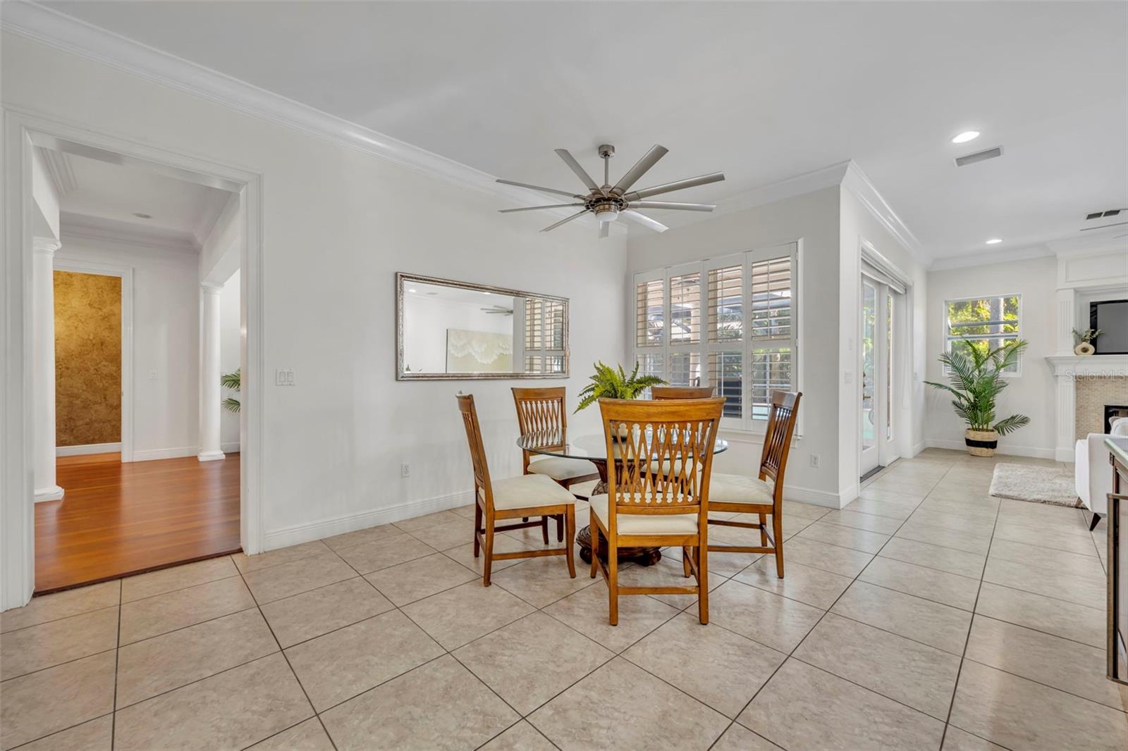 DIXIE TERRACE - Residential Lease