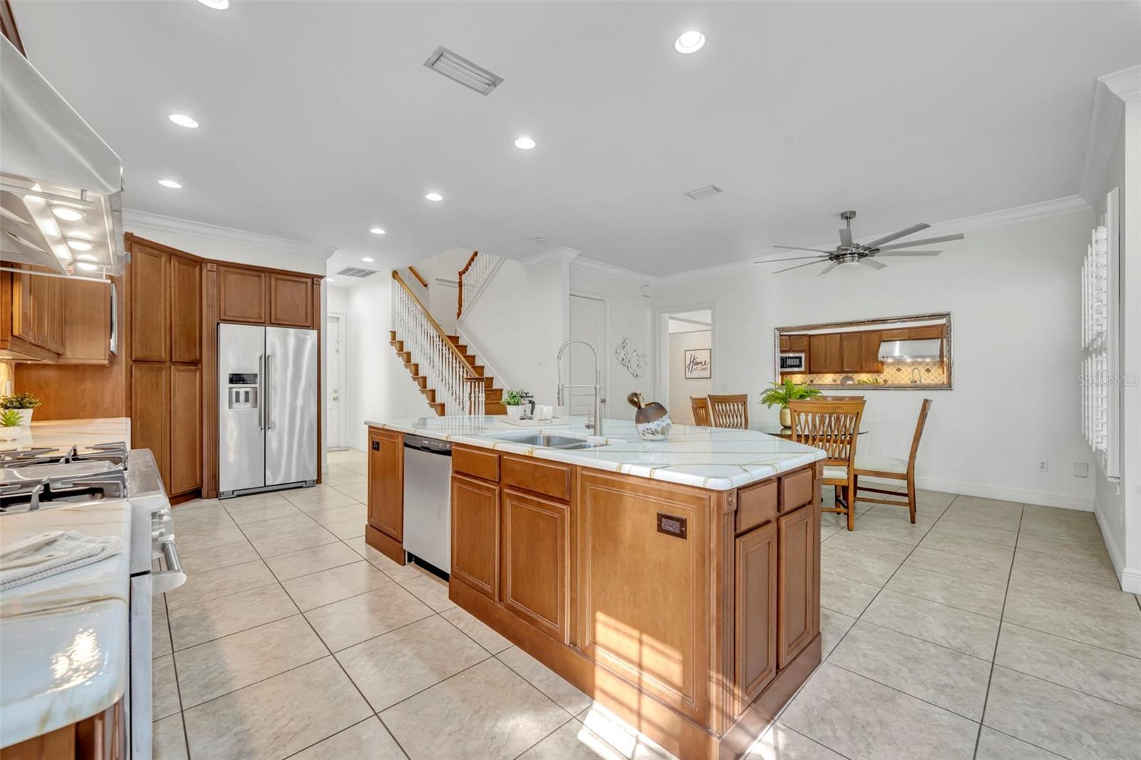 DIXIE TERRACE - Residential Lease