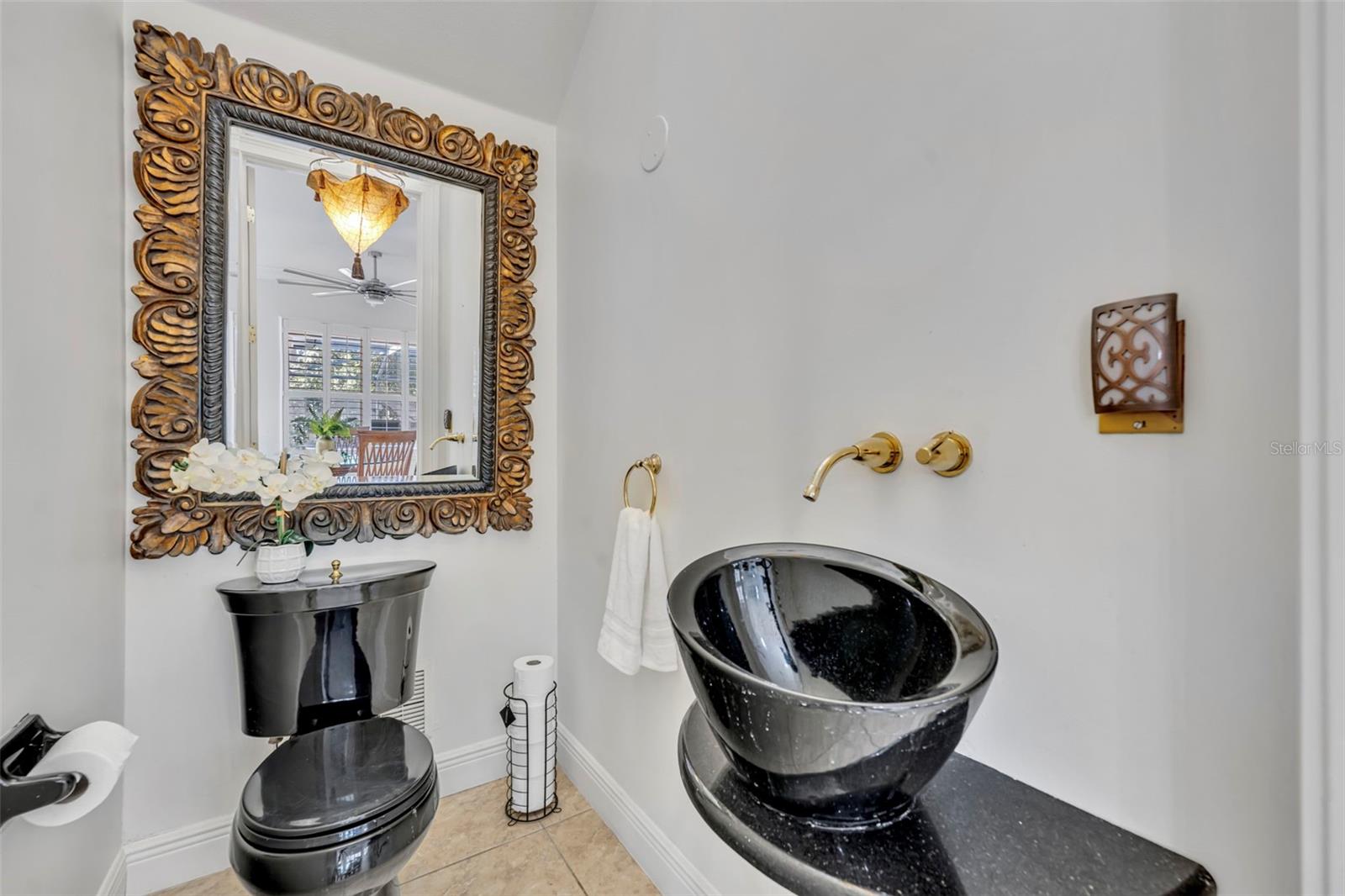 DIXIE TERRACE - Residential Lease