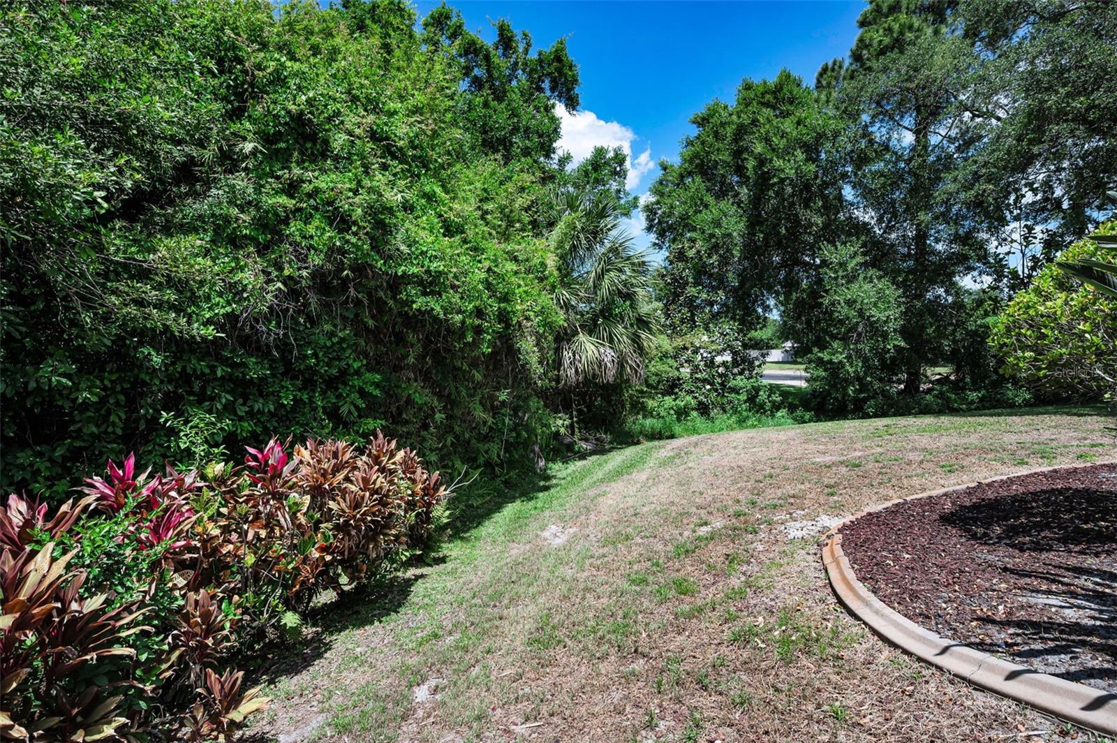 GLENWOOD GULF TRACE - Residential