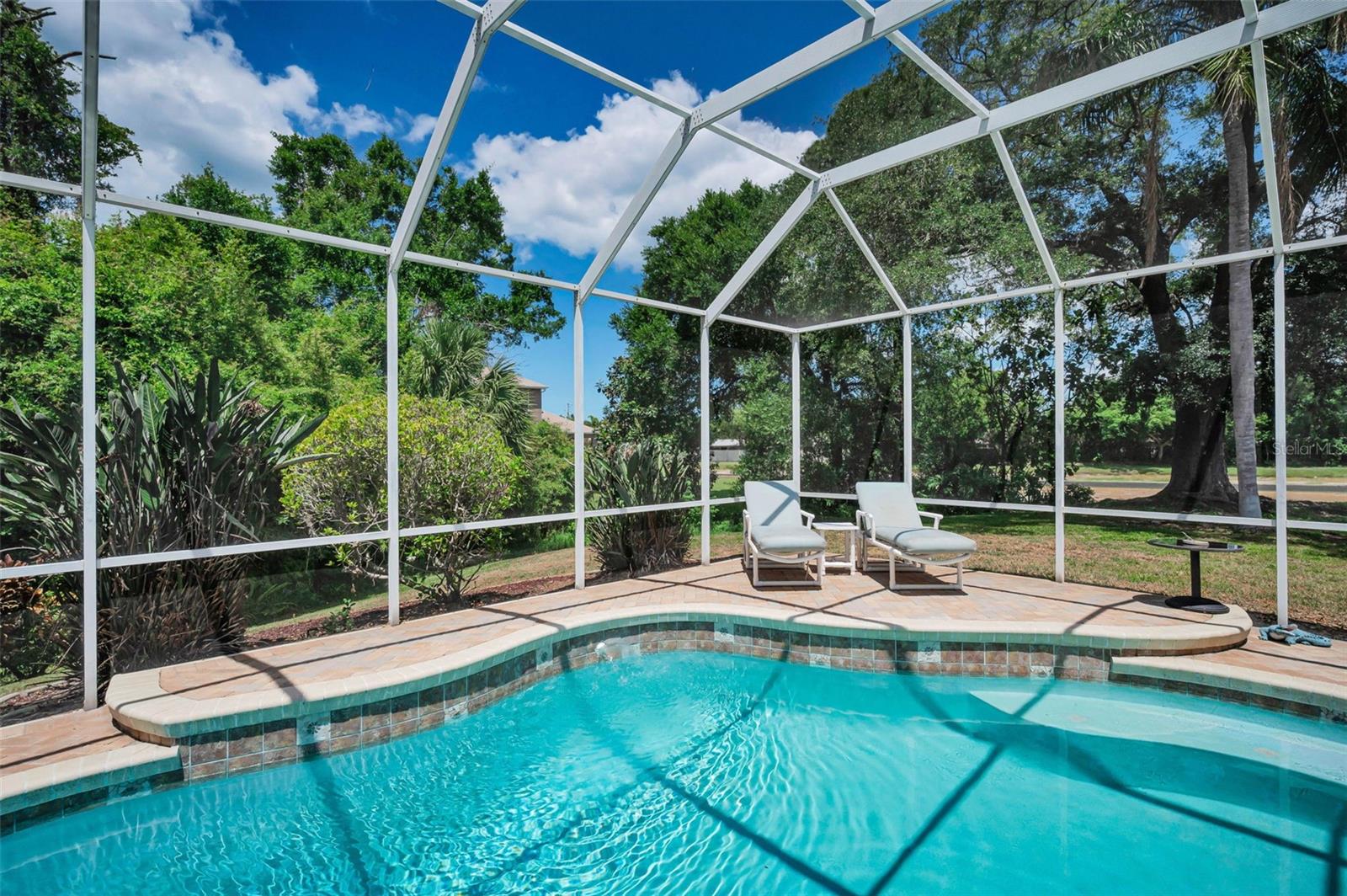 GLENWOOD GULF TRACE - Residential