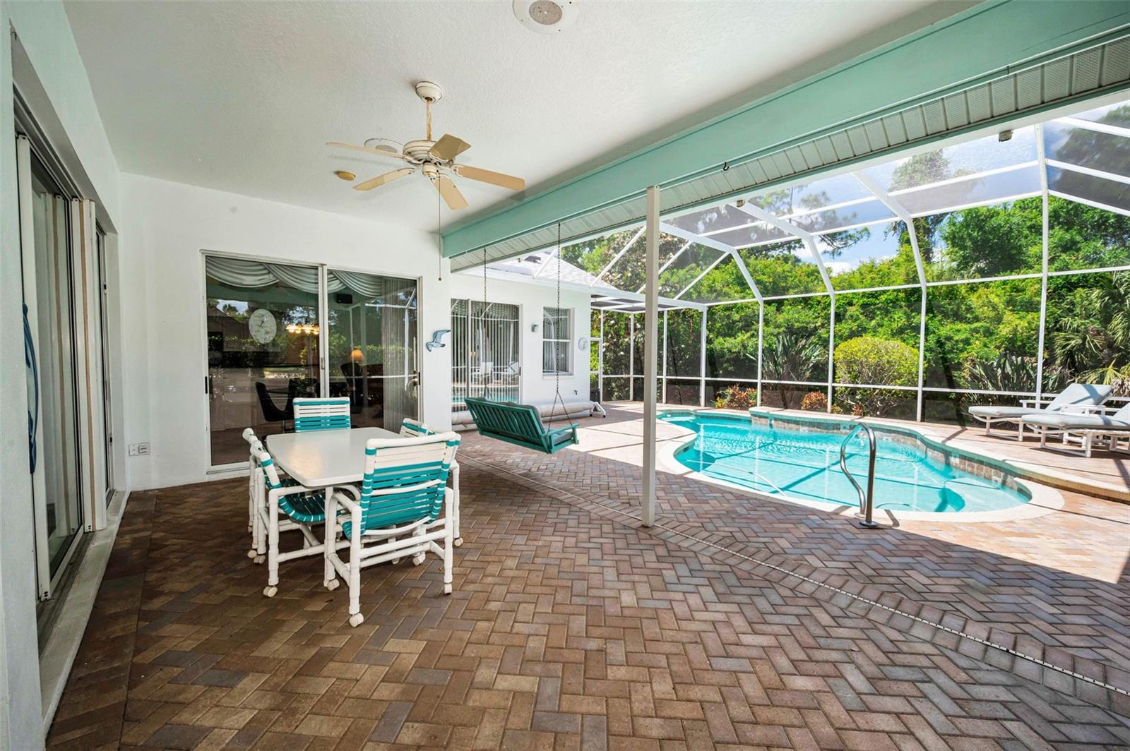 GLENWOOD GULF TRACE - Residential