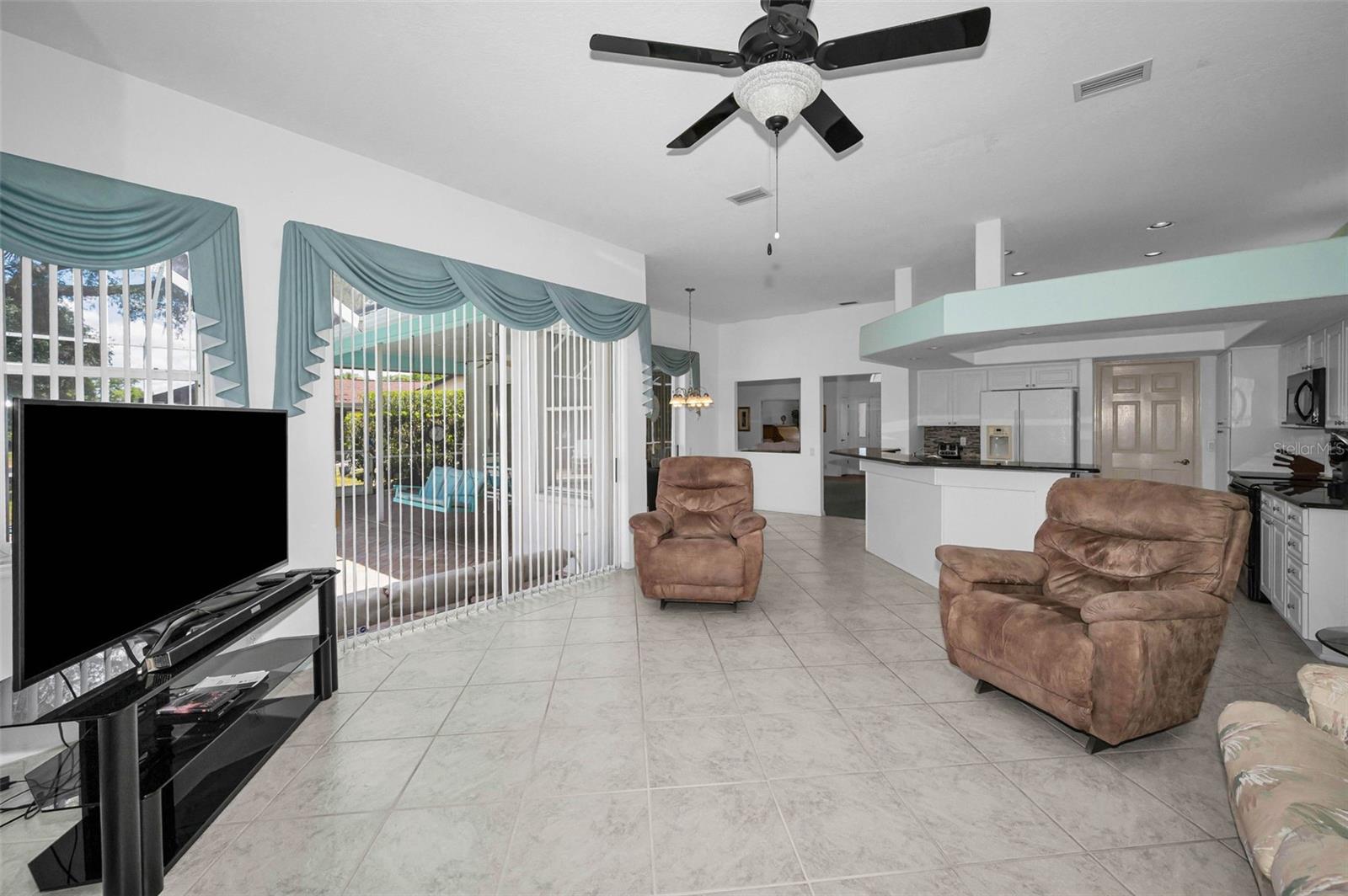 GLENWOOD GULF TRACE - Residential