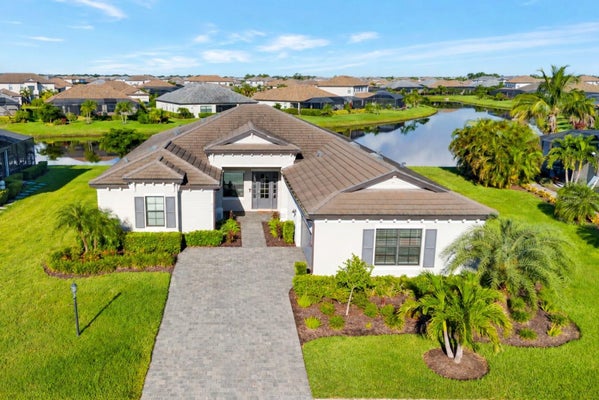 4914 LIGHTHOUSE BAY LN, BRADENTON, FL 34211 - Image 67b28f5803b2f82da5905b2f8a4a4875/1773803818