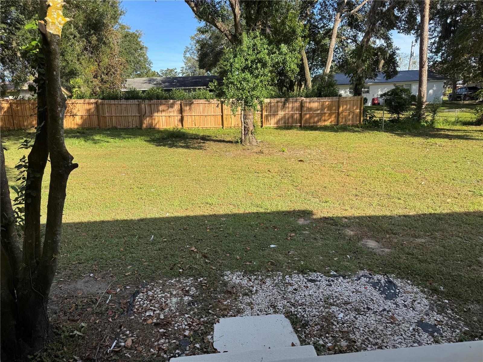 HILLTOP MANOR - Residential