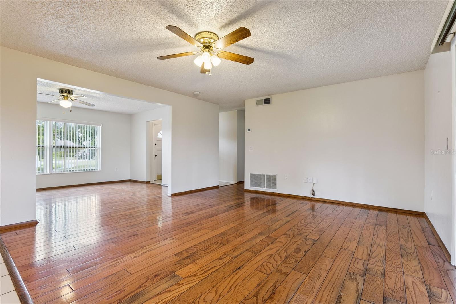 4101 PLAYA COURT