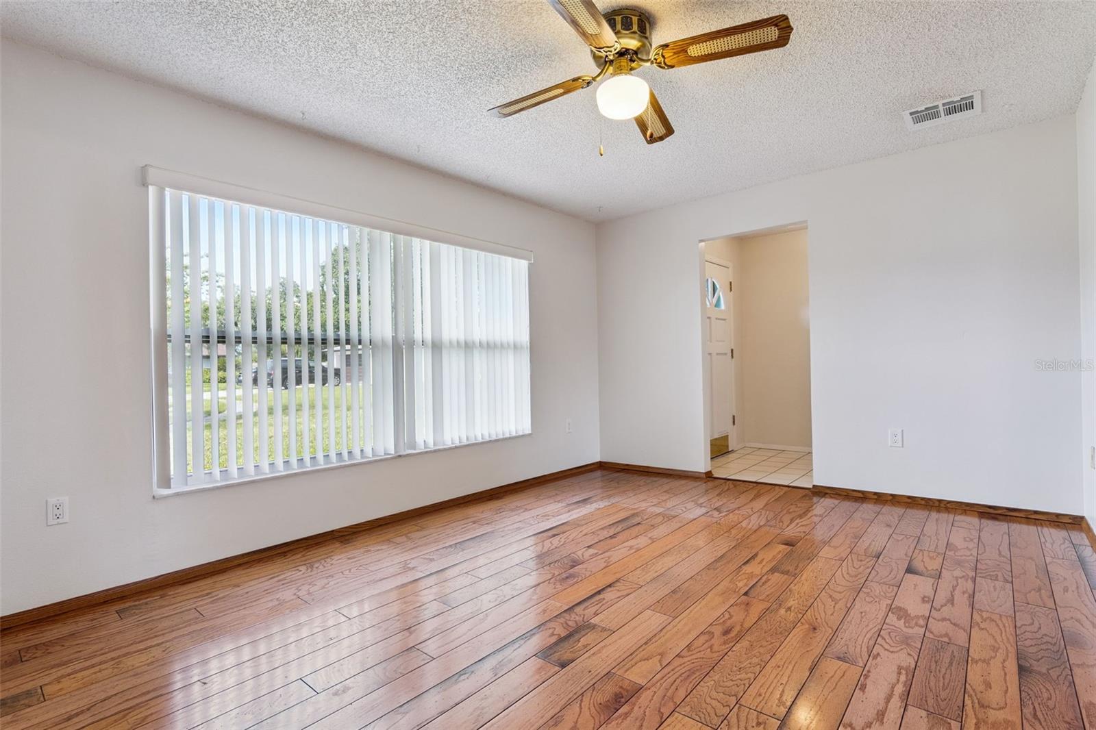 4101 PLAYA COURT