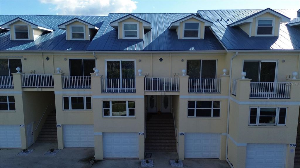 Photo of 4410 Warren Avenue #507, Port Charlotte, FL 33953 (MLS # D6145688)