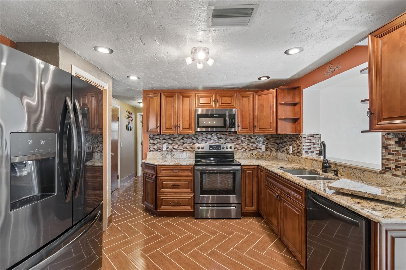 HOLIDAY HILL ESTATES - Residential