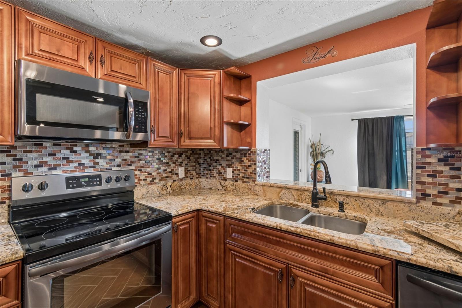 HOLIDAY HILL ESTATES - Residential