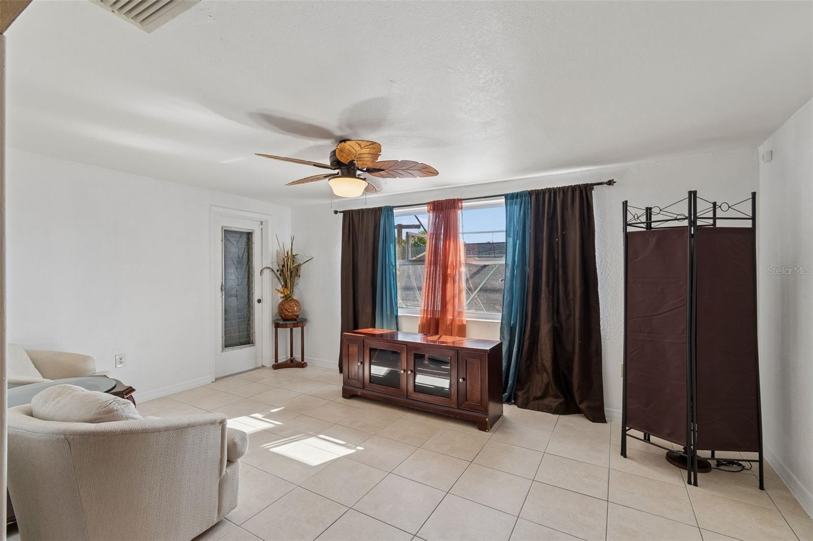 HOLIDAY HILL ESTATES - Residential